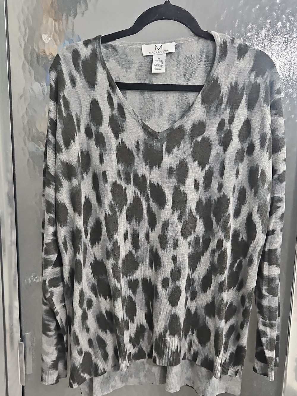 Magaschoni Gray Animal Print V-Neck Sweater